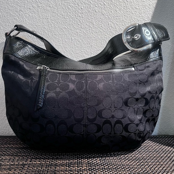 Coach Hobo Designer Women's Bag - Picture 2 of 7